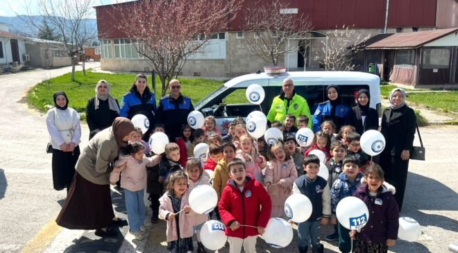 Polisten anaokul öğrencilerine yönelik eğitim