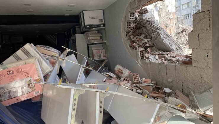 Sadece apartman değil, esnafın ekmek teknesi de yıkıldı