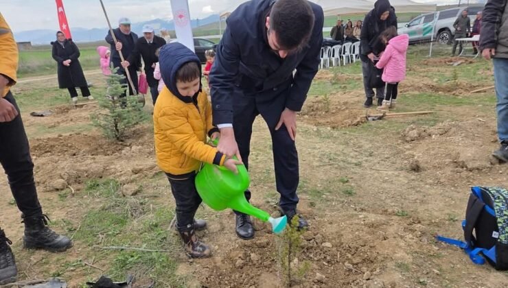 Sandıklı’da ‘Türkiye’nin gücü orman’ etkinliği