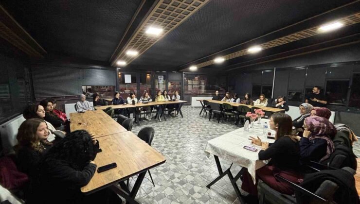 Simav’da bağımlılıkla mücadele semineri