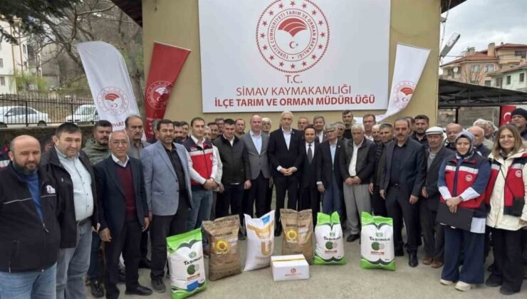 Simav’da çiftçilere yüzde 75 hibeli tohum desteği