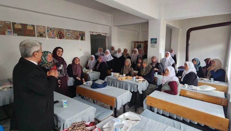 Simav’da “Doğumunun 1500.yılında Alemlere Rahmet Hz. Muhammed” konulu etkinlik