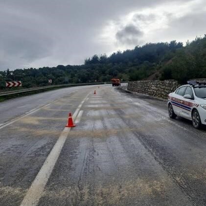 Su birikintisine karşı kaplama ve kumlama çalışması