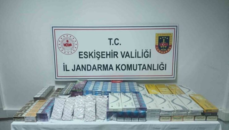 Şüpheli şahsın araçında gümrük kaçağı sigara ve nargile tütünü ele geçirildi