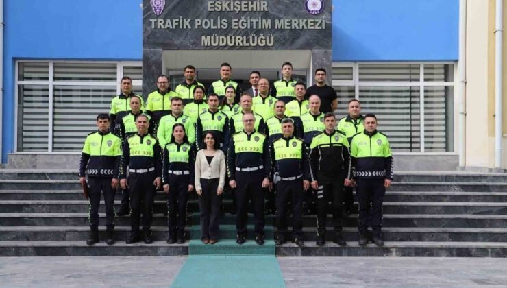 Trafik Polis Eğitim Merkezi personeline yapay zekâ eğitimi