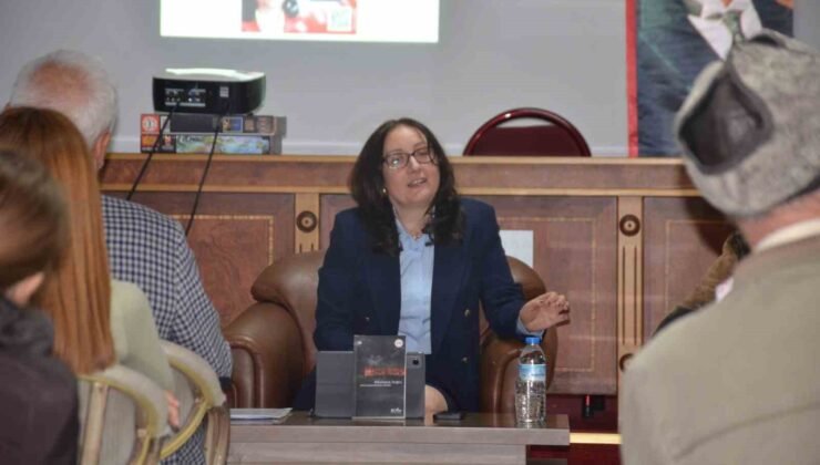Yazar Hülya Başarangil Demir, Bilecik’te okuyucuyla bir araya geldi
