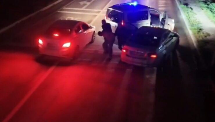 Zehir tacirlerinin özel elektronik düzenekli bölme oyununu polis bozdu