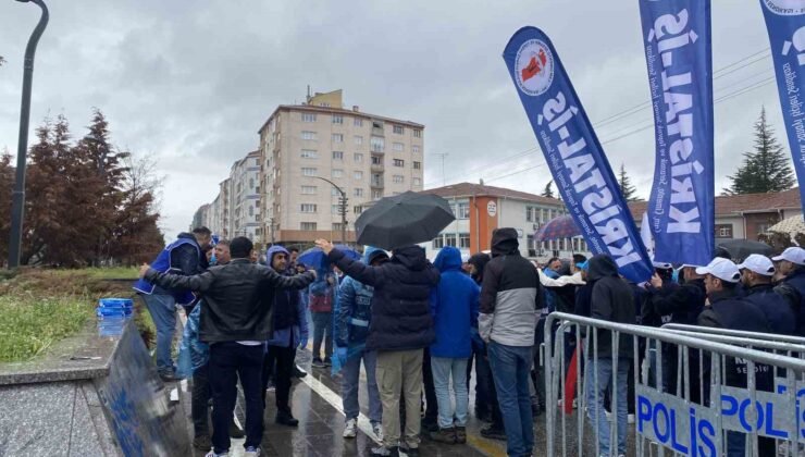 1 Mayıs yürüyüşleri geniş güvenlik önlemleriyle başladı