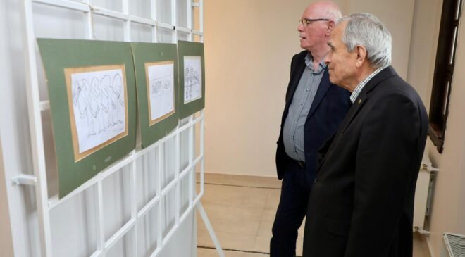 Eskişehir’de Gelecek Atölyesi Öğrencilerinin Karikatürleri Sanatseverlerle Buluştu
