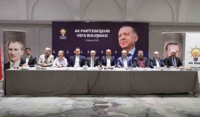 AK Parti Eskişehir Vefa Buluşması’ programı düzenlendi