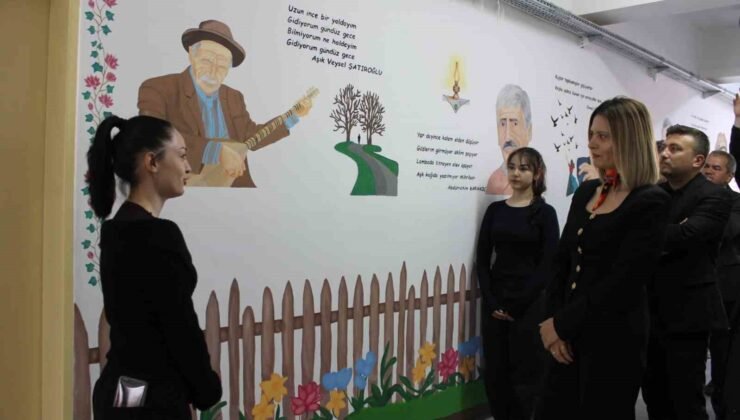 Altıntaş’ta “Edebiyat Sokağı” açılışı yapıldı