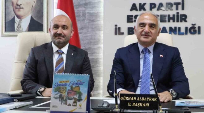 Bakan Ersoy’dan AK Parti Eskişehir İl Başkanlığı’na ziyaret