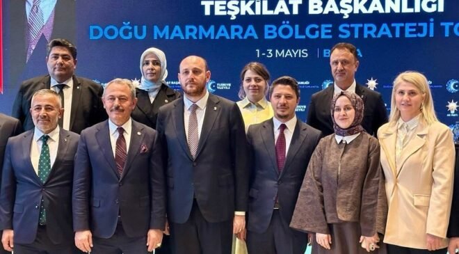 Başkan Yıldırım Doğu Marmara Bölge Strateji Kampı’na katıldı