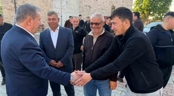 BBP Genel Başkanı Destici memleketinde vatandaşlarla bayramlaştı