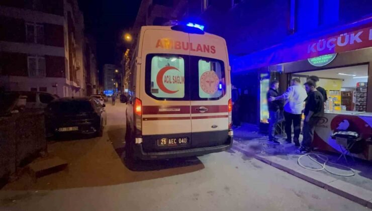 Bıçaklı kavgada 16 yaşındaki çocuk yaralandı