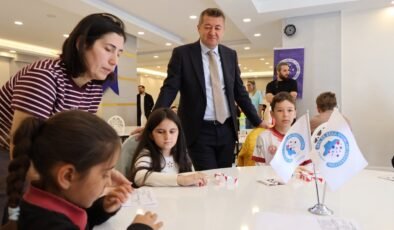 Bilecik’te 60 öğrenci zekâ oyunlarında kıyasıya yarıştı