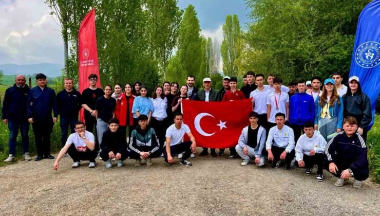 Bilecik’te ‘Gençlik Haftası’ kros yarışması tamamlandı