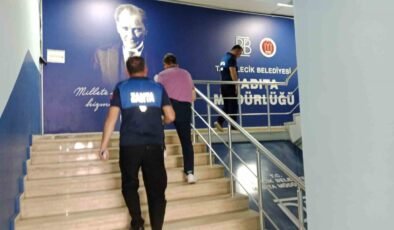 Bu da ’yeni nesil’ dilencilik, kapı kapı dolaşarak nakit ya da IBAN numaralarına para istiyorlar