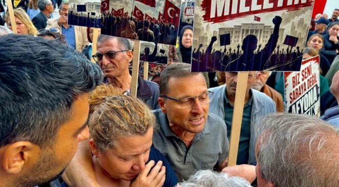 CHP İl Başkanı Karadeniz’den Başkan Köksal’ın AK Parti’ye geçtiği iddialarıyla ilgili açıklama