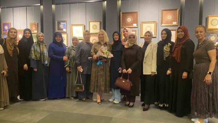 ’Esma-ül Hüsna’ tezhip sergisi sanatseverlerle buluştu