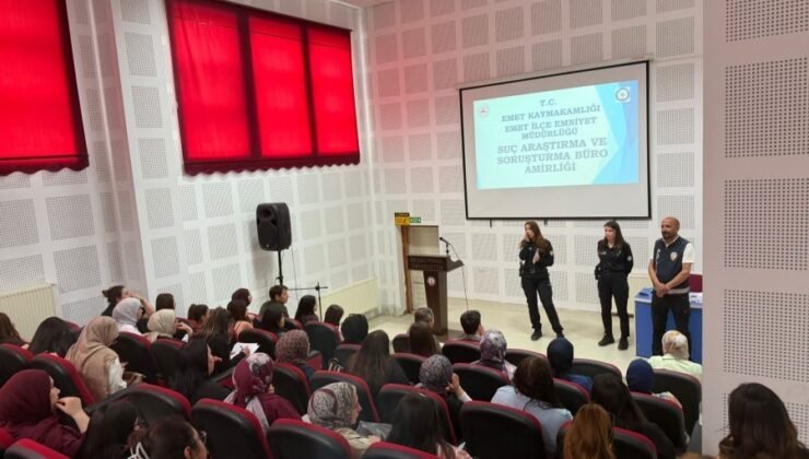 Emet MYO’da KADES uygulaması ve dolandırıcılıkla mücadele eğitimi