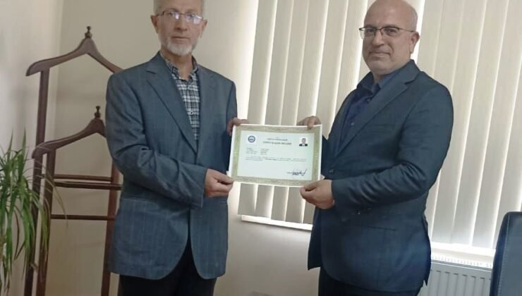 Emet’te başarılı müftülük personeline üstün başarı belgesi