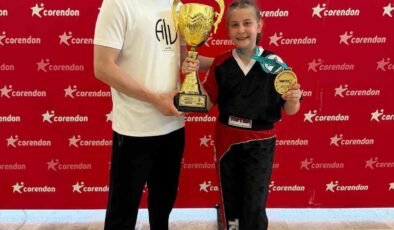 Eskişehir’i temsil eden kick boks sporcularından uluslararası başarı
