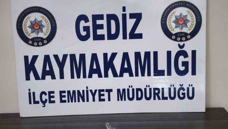 Gediz’de polis uyuşturucuya geçit vermiyor