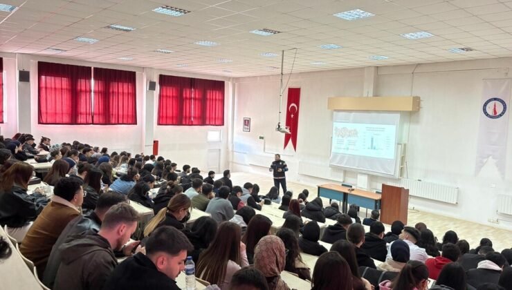 Hisarcık MYO’da “Narko Gençlik” eğitimi gerçekleştirildi