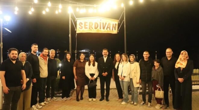 İl Müdürü İlhan, huzurevi personeliyle bir araya geldi
