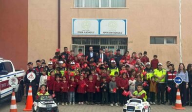 Kaymakam Kara’dan miniklere hayat kurtaran uyarı