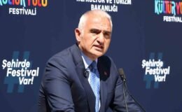 Kültür ve Turizm Bakanı Ersoy: “Kültür Yolu Festivali, Eskişehir esnafına can suyu olacak”