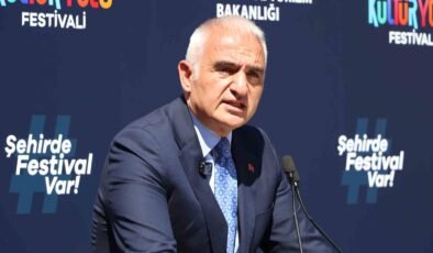 Kültür ve Turizm Bakanı Ersoy: “Kültür Yolu Festivali, Eskişehir esnafına can suyu olacak”