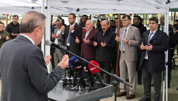 Kütahya’da Canlı Hayvan Pazarı hizmete açıldı