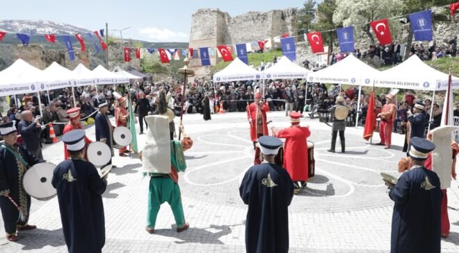 Kütahya’da Hıdırellez ve Fetih coşkusu bir arada yaşandı