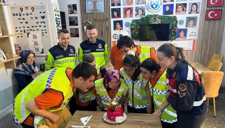 Kütahya’da jandarmadan anlamlı ziyaret