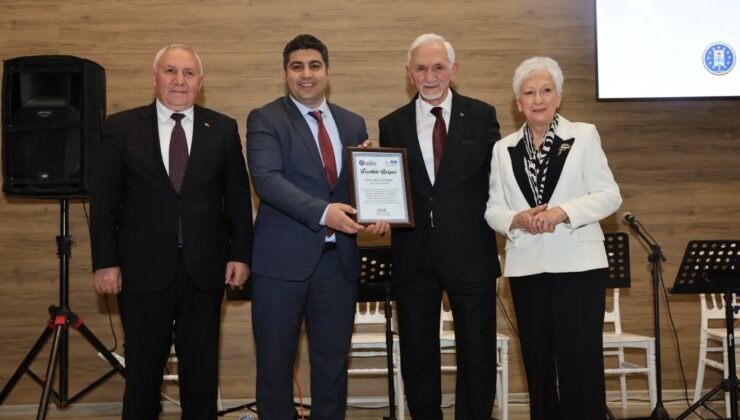 Kütahya’da Tekin Uğurel için “Saygı Gecesi” düzenlendi