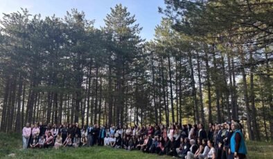 Kütahyalı kız öğrenciler Murat Dağı Kampı’nda buluştu
