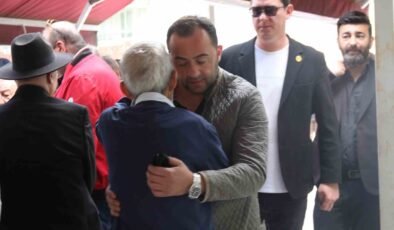 Nihat Atacan son yolculuğuna uğurlandı
