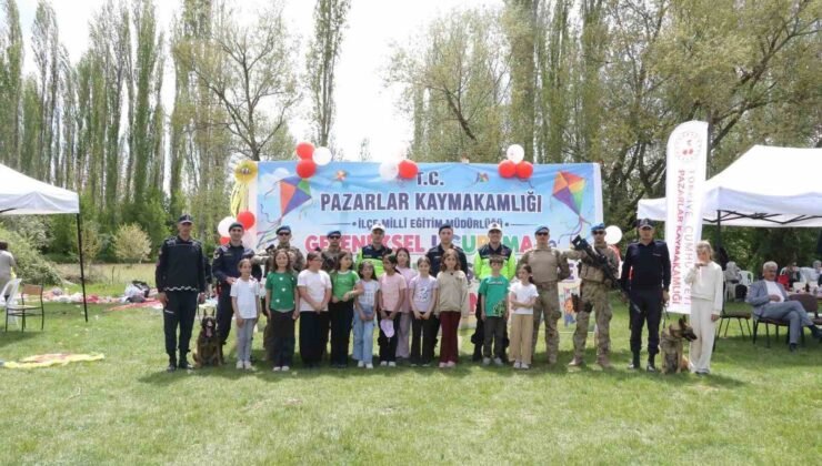 Pazarlar’da geleneksel uçurtma şenliği