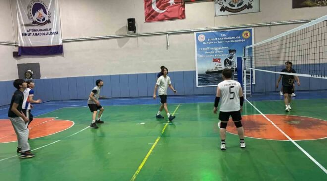 Şuhut Belediye Hisar Spor’da hedef şampiyonluk