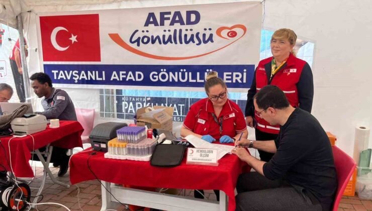 Tavşanlı Kaymakamı Özdemir’den 11’inci kan bağışı