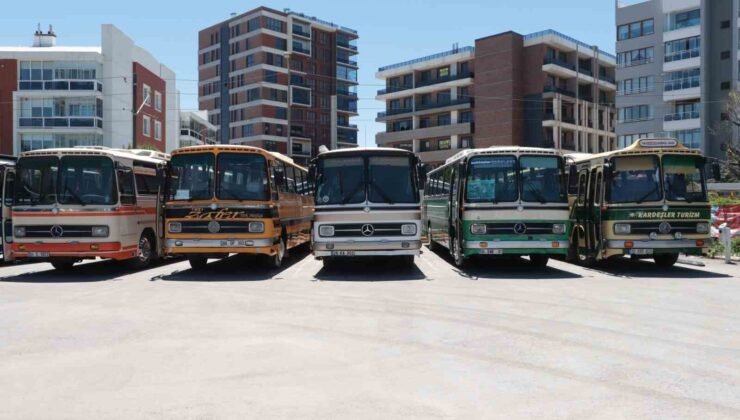 Türkiye’nin dört bir yanından gelen klasik otobüsler Eskişehir’de buluştu