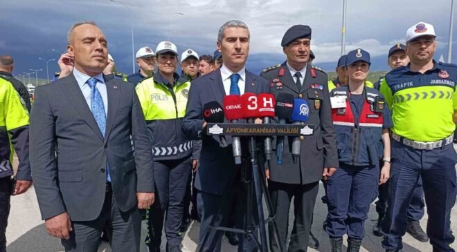 Vali Aktaş: “Bayram tatili boyunca Afyonkarahisar’dan 5 milyondan fazla araç geçişi bekleniyor”