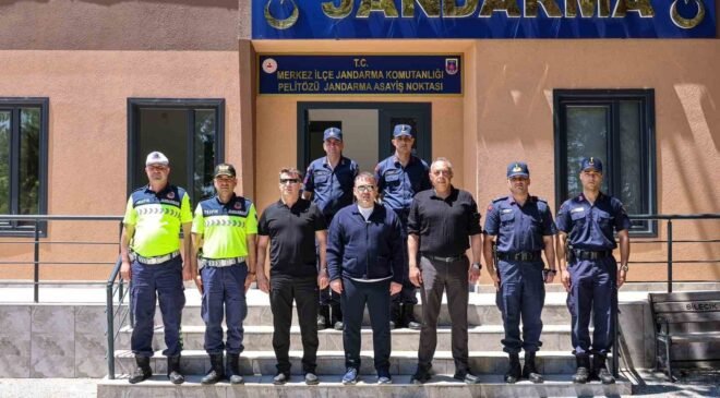 Vali Sözer’den jandarmaya bayram ziyareti