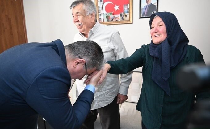 Vali Yılmaz’dan Şehit Hava Teknisyen İlyas Kaya’nın ailesine bayram ziyareti