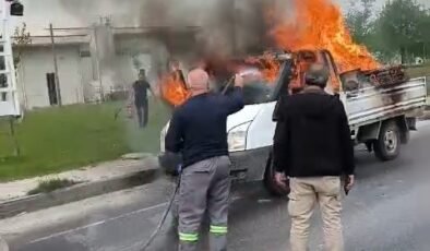 Yanan kamyonete ilk müdahaleyi beton mikseri yaptı