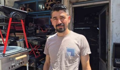 30 yıldır soba, mangal ve barbekü üretimi yapıyor