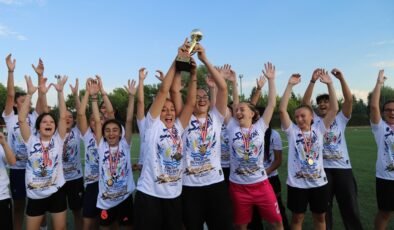 İlk U15 Kızlar Kupası Eskişehir Büyükşehirin Oldu