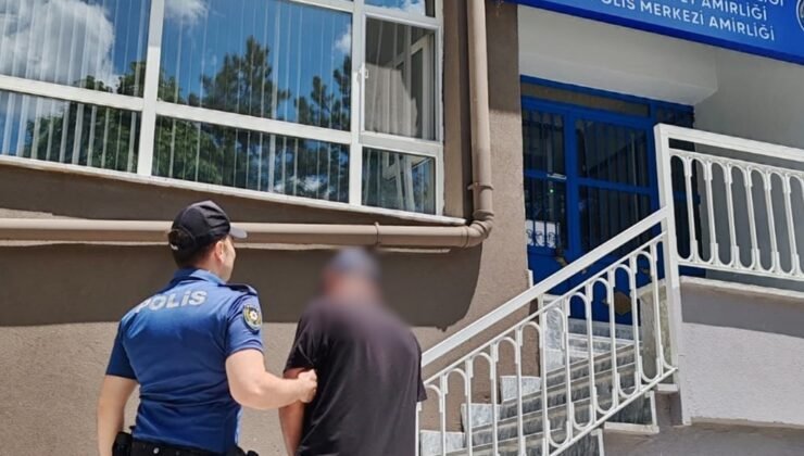 Afyonkarahisar’da aranan şahıs polisten kaçamadı